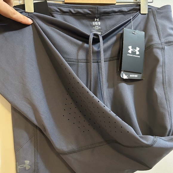 Under Armour high Rise Ankle Legging size L - Picture 4 of 8